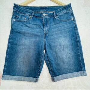 Levi's Bermuda shorts Cuffed leg Size 31